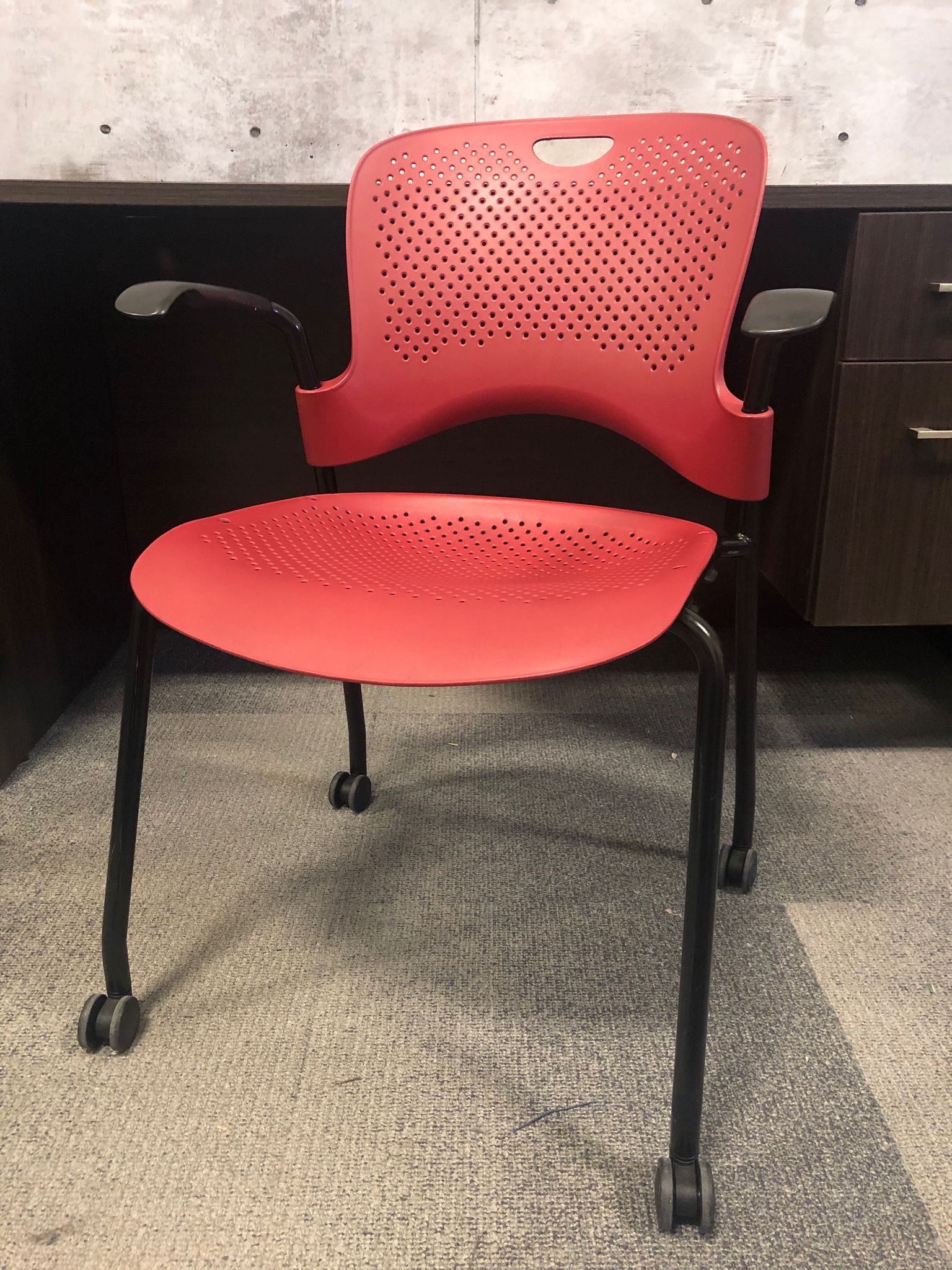 herman miller guest chair